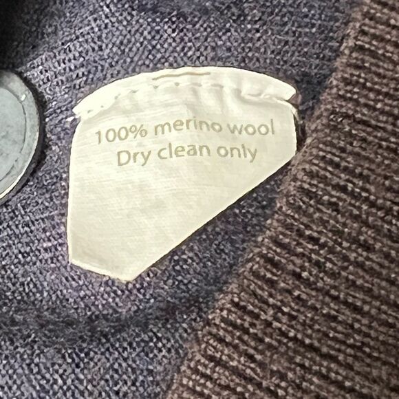 CARDIGAN Brand 100% Merino Wool Boyfriend Button Cardigan Navy/ Brown Sz L - Picture 5 of 5